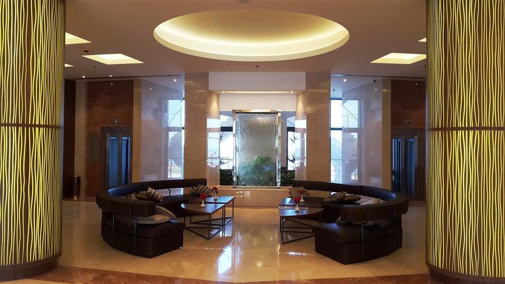 Royal Tulip Skikda Filfila Интерьер фото